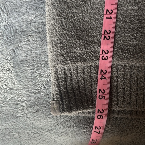 Barefoot Dreams Cozychic Mixed Shearling Pullover Glacier Gray Size Large NWT - Picture 8 of 8